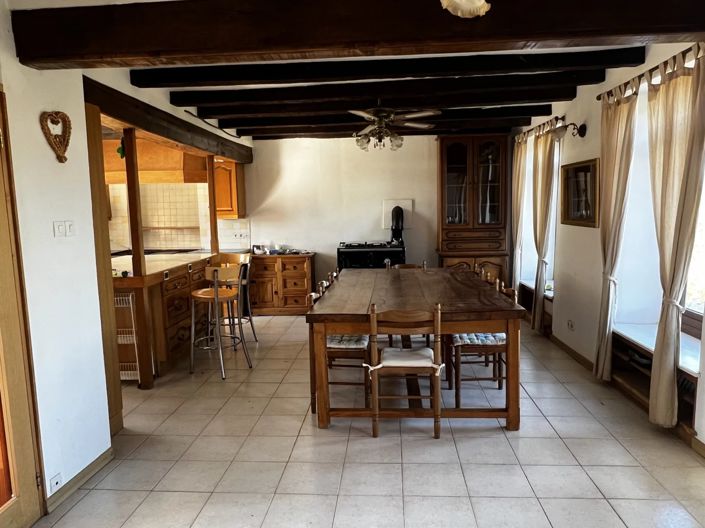 Image No.12-Ferme de 9 chambres à vendre à Bellac