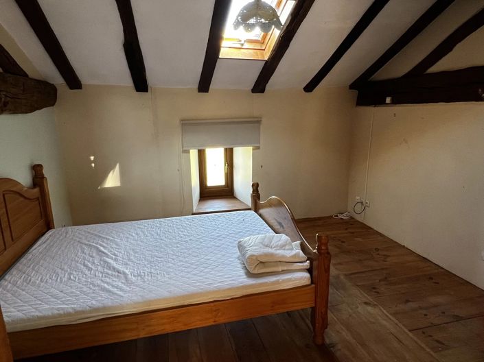 Image No.9-Ferme de 9 chambres à vendre à Bellac