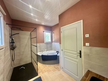 4dc1b33002b42d32eaa34b710466d59085959c569c403