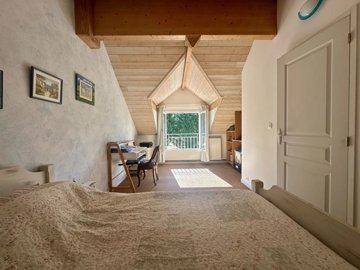 4bf4db967787687dfb70fc093a97fcdcdbc56b1275403