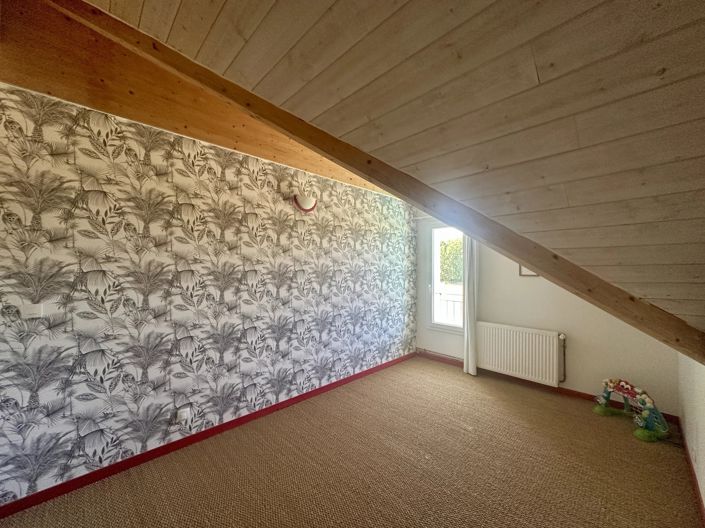 Image No.13-5 Bed House for sale