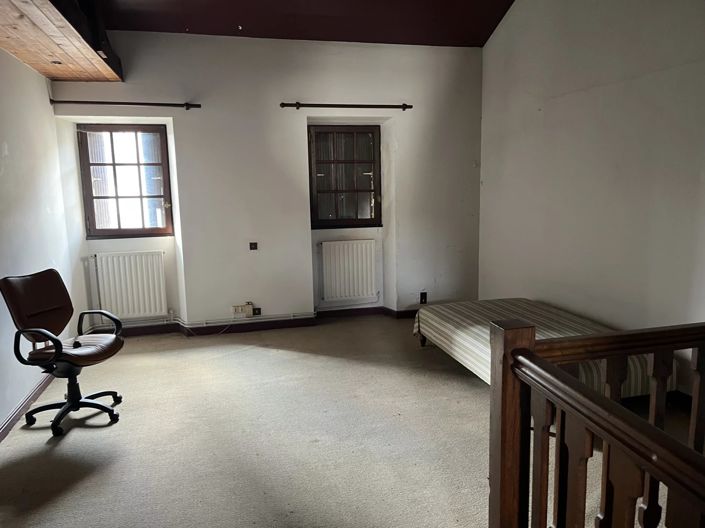 Image No.15-3 Bed House for sale