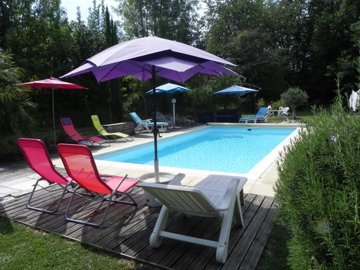 e39752d4befdd25967cf153030a7c5e637a3c2374c192