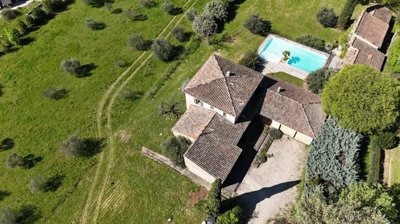 1 - Flayosc, House