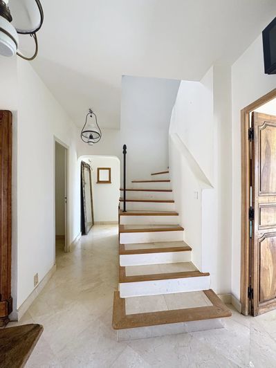 Image No.13-4 Bed House for sale