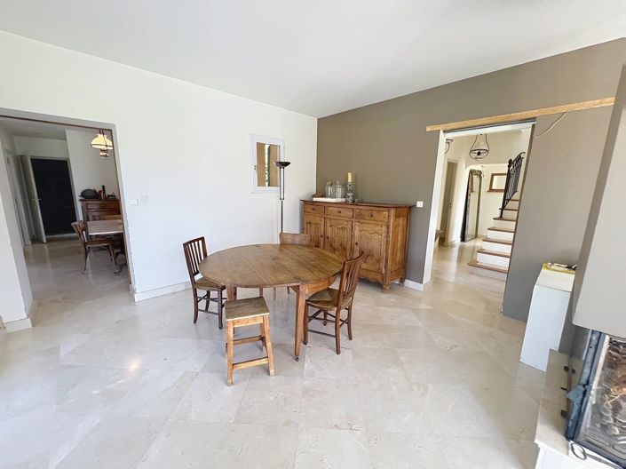 Image No.15-4 Bed House for sale