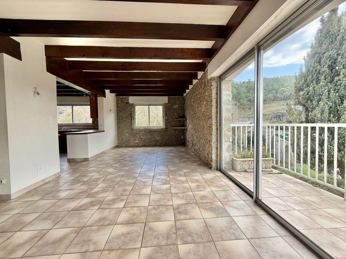 Image No.5-7 Bed House for sale