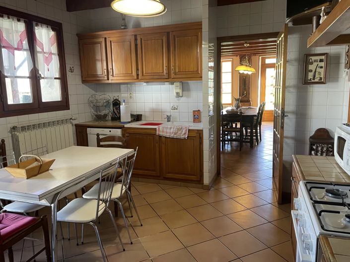 Image No.12-3 Bed House for sale