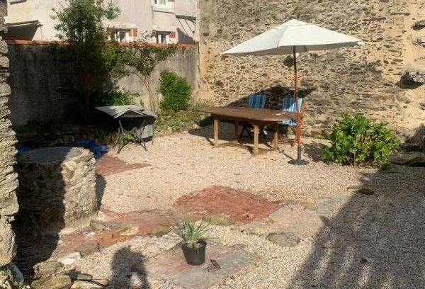 Image No.10-2 Bed House for sale