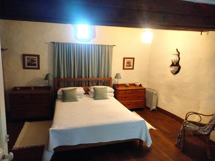 Image No.6-2 Bed House for sale