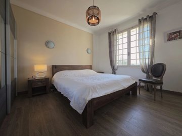 e7bd301b51b82f3adabb26537fadf3e0a4ee4c7574400