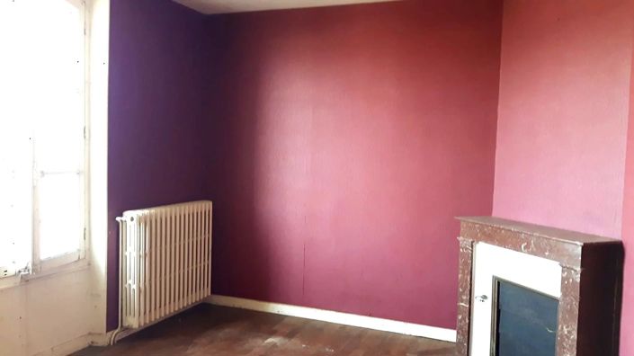 Image No.9-2 Bed House for sale