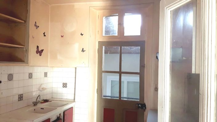 Image No.5-2 Bed House for sale