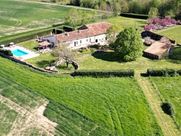 107f96091a4d2a8bc4b4fa67eedb984ed9113e8185160