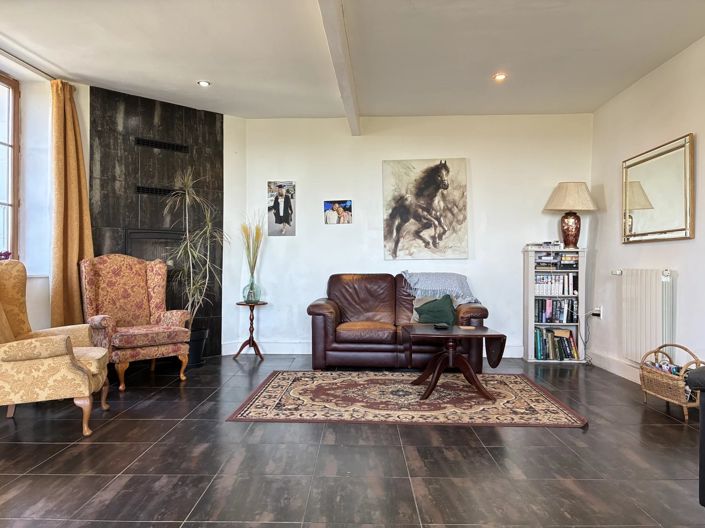 Image No.5-Maison de 5 chambres à vendre à Rouzède