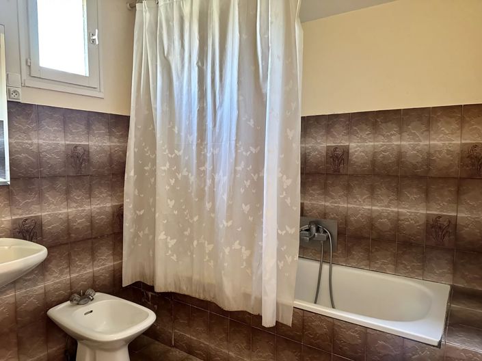 Image No.13-3 Bed Village House for sale