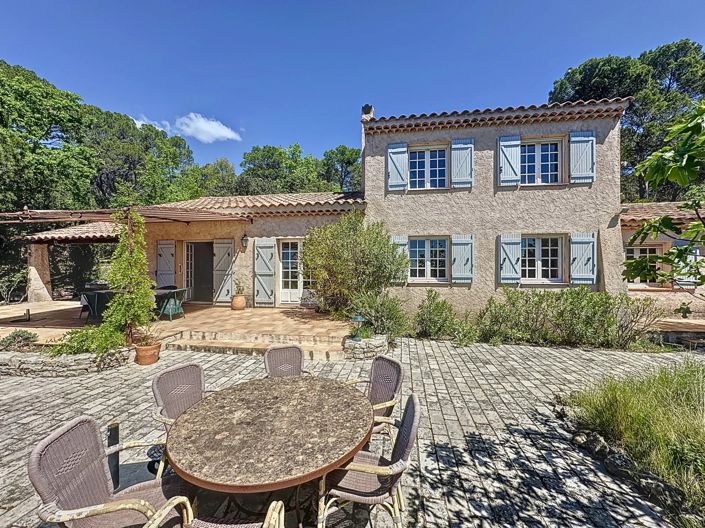Image No.1-4 Bed House for sale