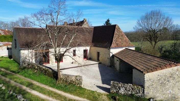 Image No.1-4 Bed House for sale