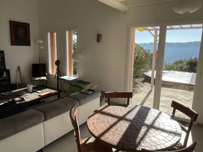 Image No.15-3 Bed House for sale