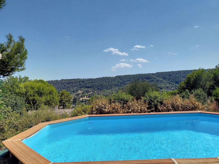 Image No.10-3 Bed House for sale