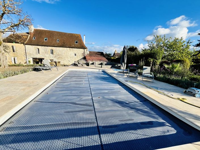 Image No.10-4 Bed House for sale