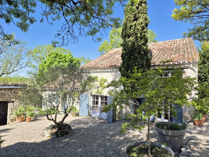 Image No.14-6 Bed House for sale