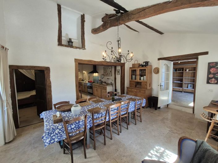 Image No.4-6 Bed House for sale