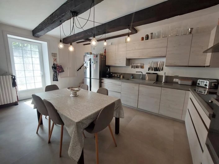 Image No.5-5 Bed House for sale