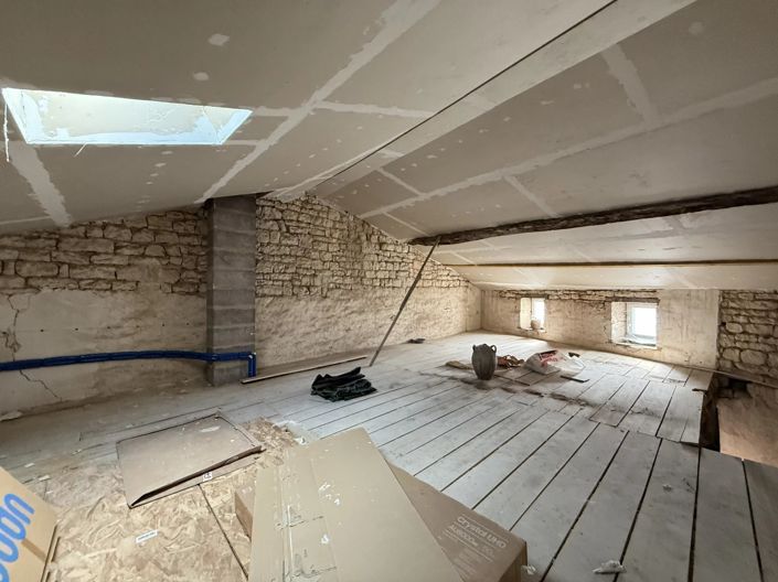 Image No.11-3 Bed House for sale