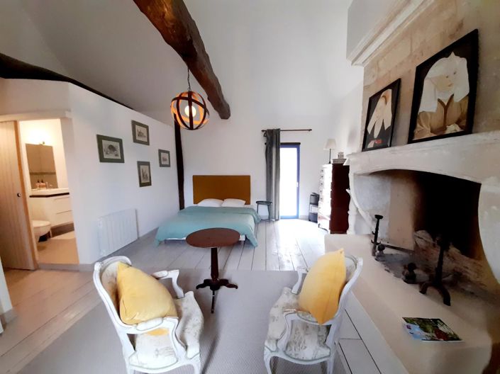 Image No.5-8 Bed House for sale