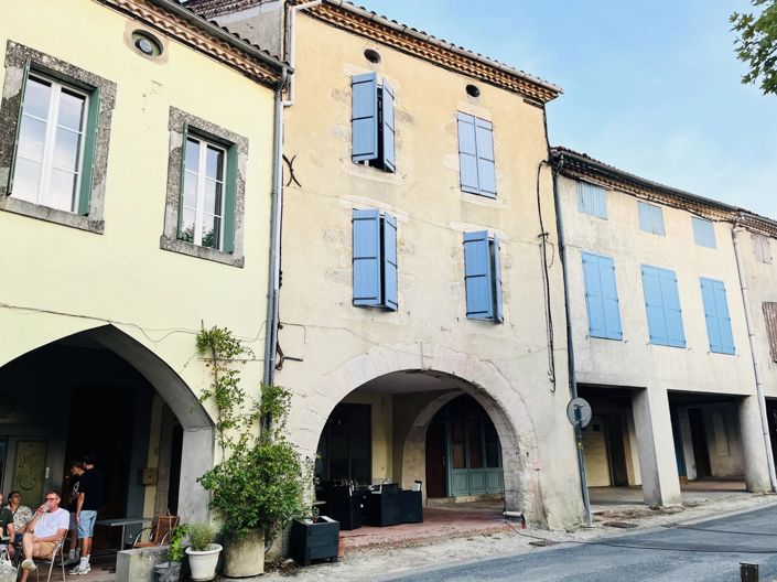 Image No.1-4 Bed Village House for sale