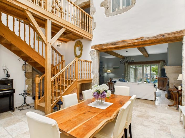 Image No.4-4 Bed Village House for sale