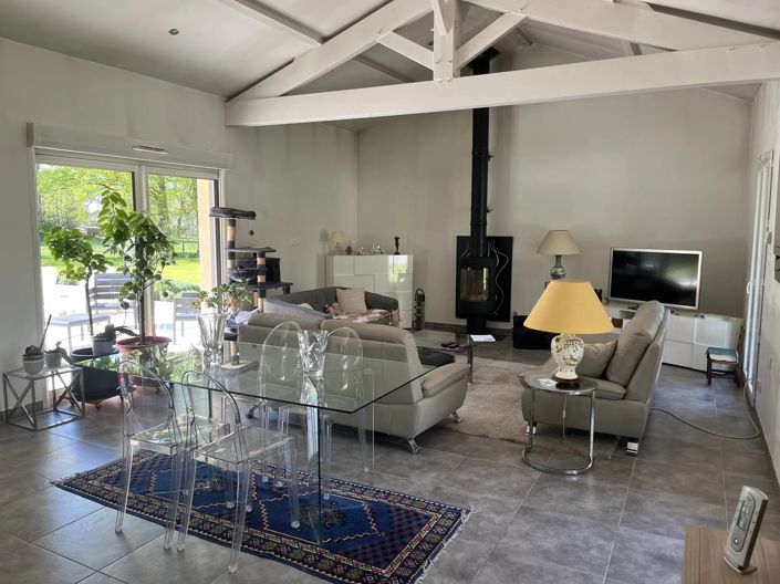 Image No.2-3 Bed House for sale