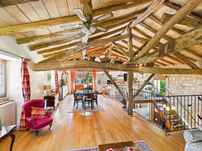 Image No.3-4 Bed House for sale