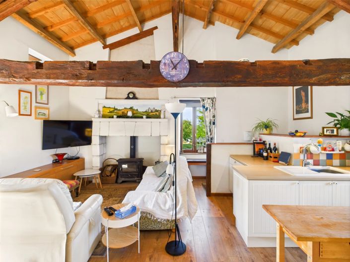 Image No.5-4 Bed House for sale