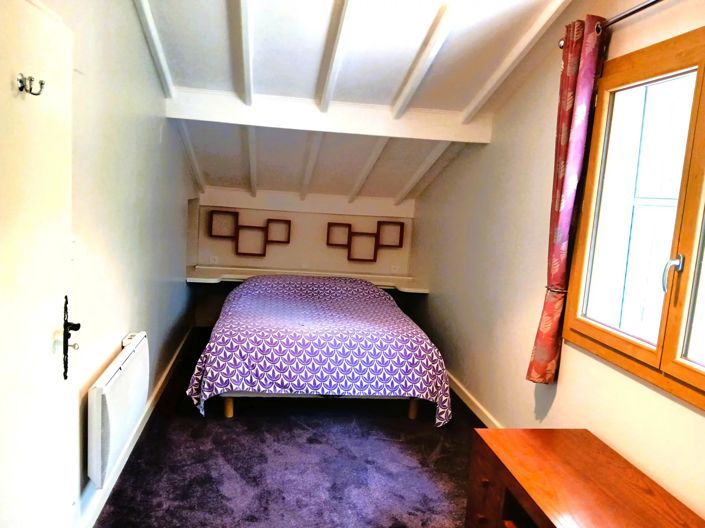 Image No.10-4 Bed House for sale