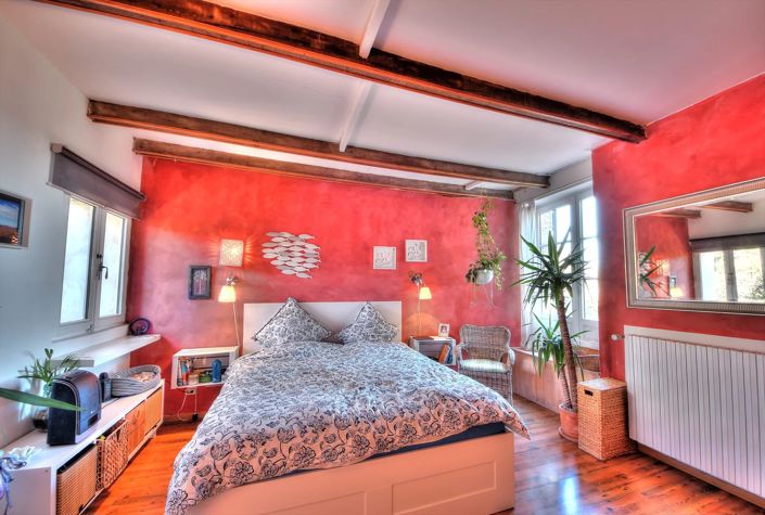 Image No.12-9 Bed House for sale