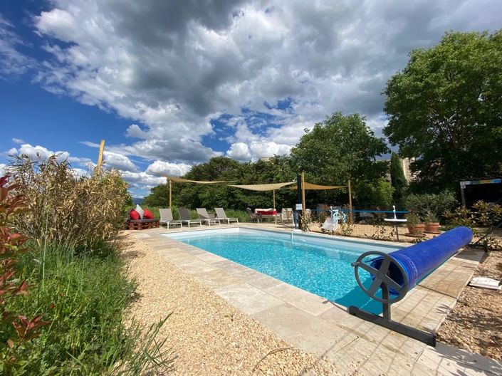 Image No.3-9 Bed House for sale