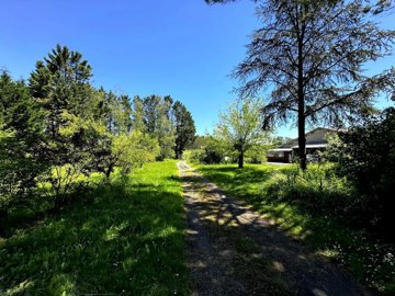 e9bb7fe5c42a8da56cd3c7d73f0631b71be6656ba1324