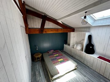 15180f2ffd545d0ee773332f9afd5aa273569ddbb1403