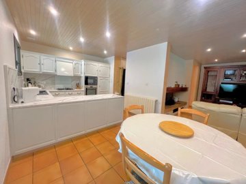 09b900590ca729a1813270505b0c6bf839d7d8924f192