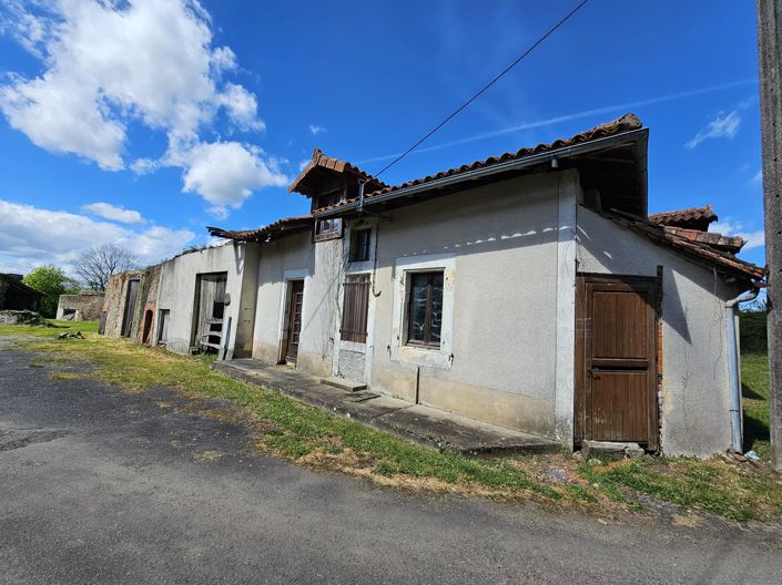 Image No.12-2 Bed Village House for sale