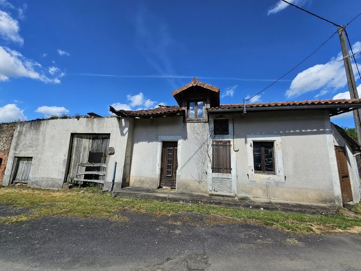 Image No.5-2 Bed Village House for sale