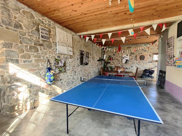 Image No.5-8 Bed House for sale