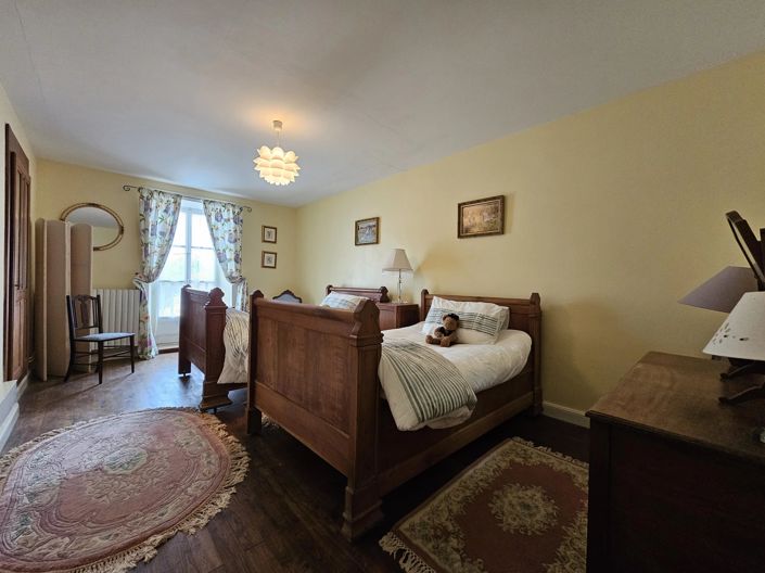 Image No.13-5 Bed Village House for sale