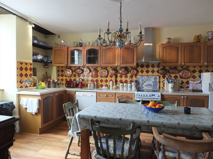 Image No.7-5 Bed Village House for sale