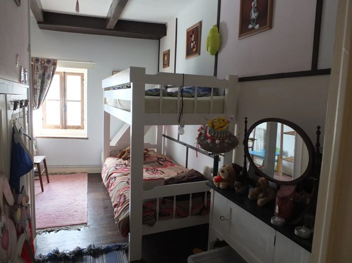 Image No.8-5 Bed Village House for sale