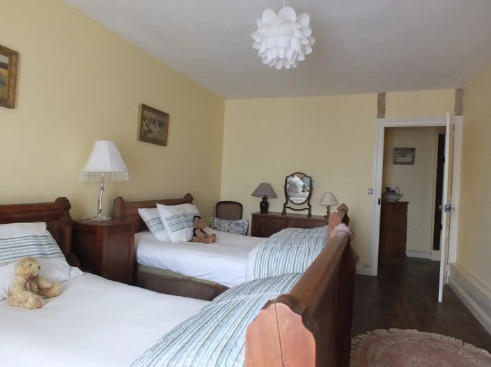 Image No.9-5 Bed Village House for sale