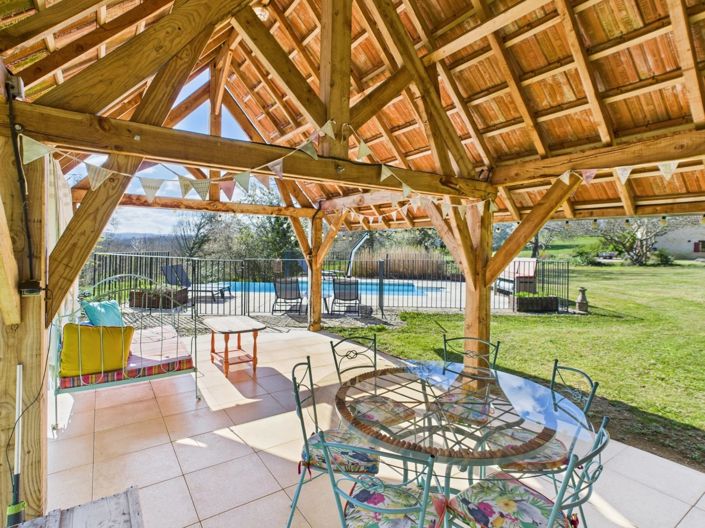 Image No.15-7 Bed House for sale