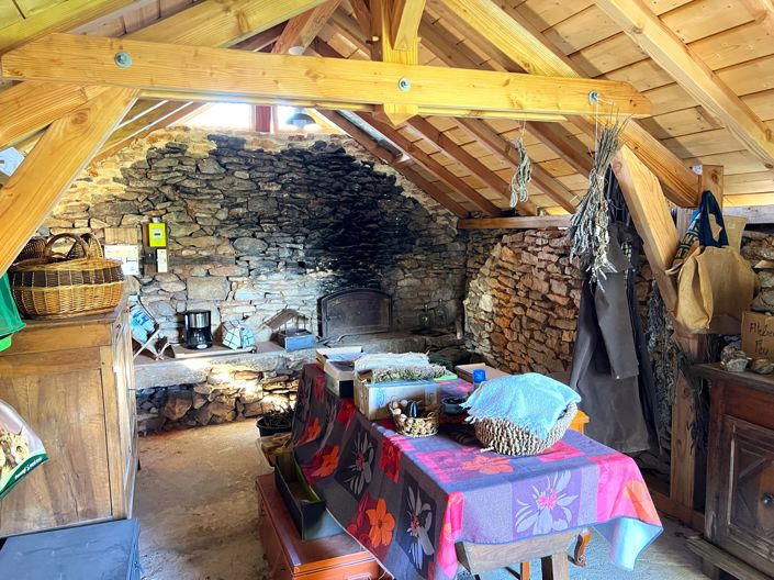 Image No.5-4 Bed House for sale